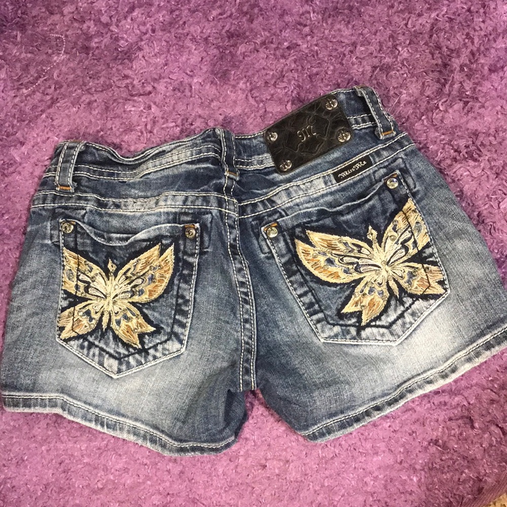 Butterfly denim shorts 🦋